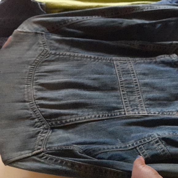 Vintage Jean Jacket - Picture 6 of 6